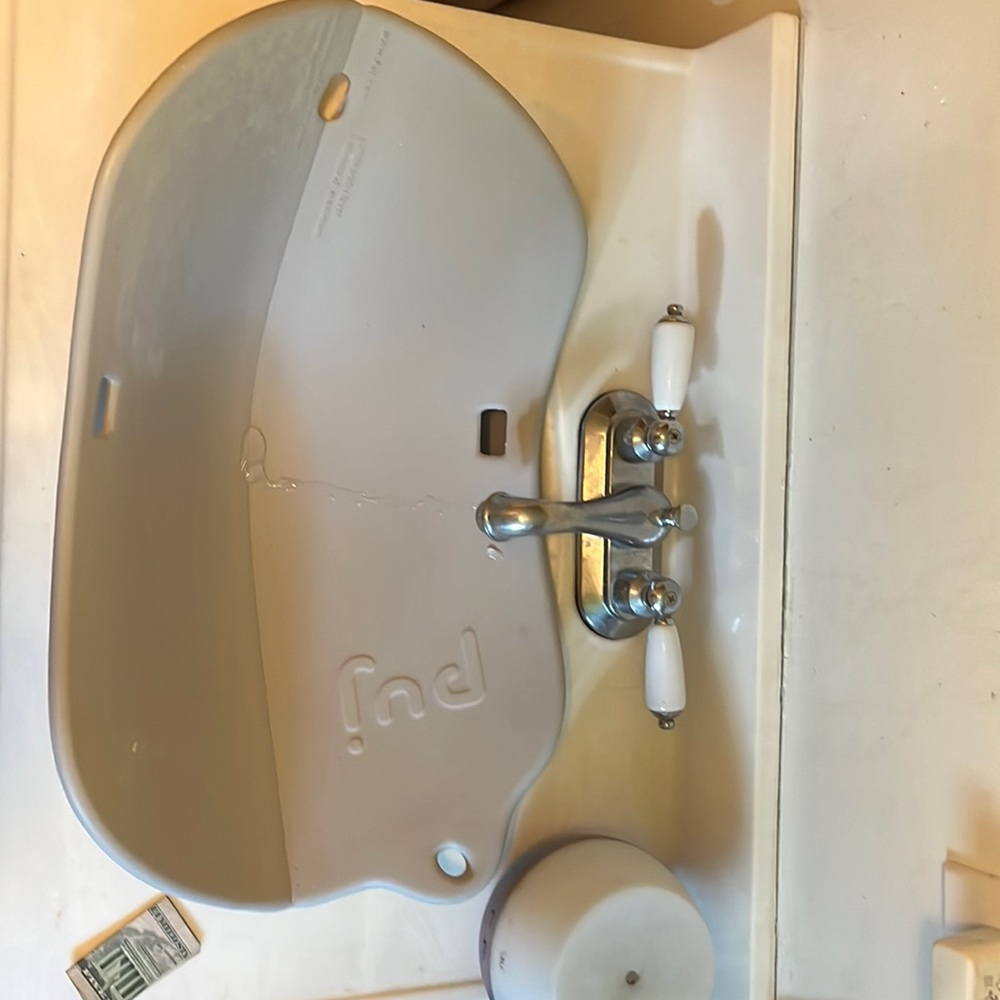 Puj flight foldable infant bath tub. Light weight easily portable.